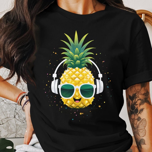 Funny Pineapple Fruit Tropical Summer Vacation Beach Gift T-Shirt Pineapple Fruit Birthday Holiday Present Men Women Tshirt