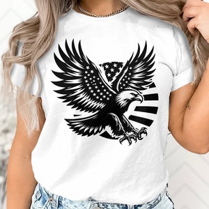 Flying Bald American Eagle Bird 4th of July Patriotic Gift T-Shirt Bald Eagle Bird Wildlife Birthday Holiday Presents Men Women Kids Tshirt