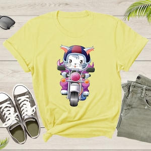 Happy Cat Kitten Rider Riding Bike Motorcycle Motorbike T-shirt Cat Lover Funny Cat Shirt Cute Cat Owner Mom Shirt Cat Lady Rider Tshirt