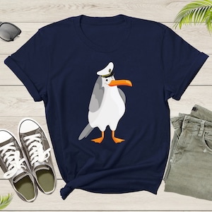 Ocean Seagull Bird Lover Gift Shirt For Men Women Kids Boys Girls Funny Seagull Graphic Print Tshirt Cool Seagull Birthday Present T-shirt