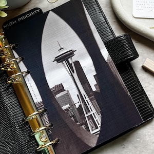 SPACE NEEDLE LINEN Papier cartonné texturé Tableau de bord
