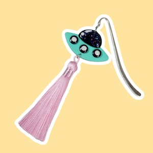 Mint UFO with Pink Tassel Bookmark / Handmade Polymerclay Cute Quirky Bookmark