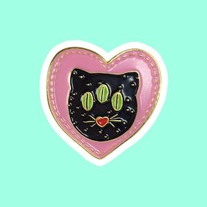 Alien Enamel Pin (Neo the Alien Cat)