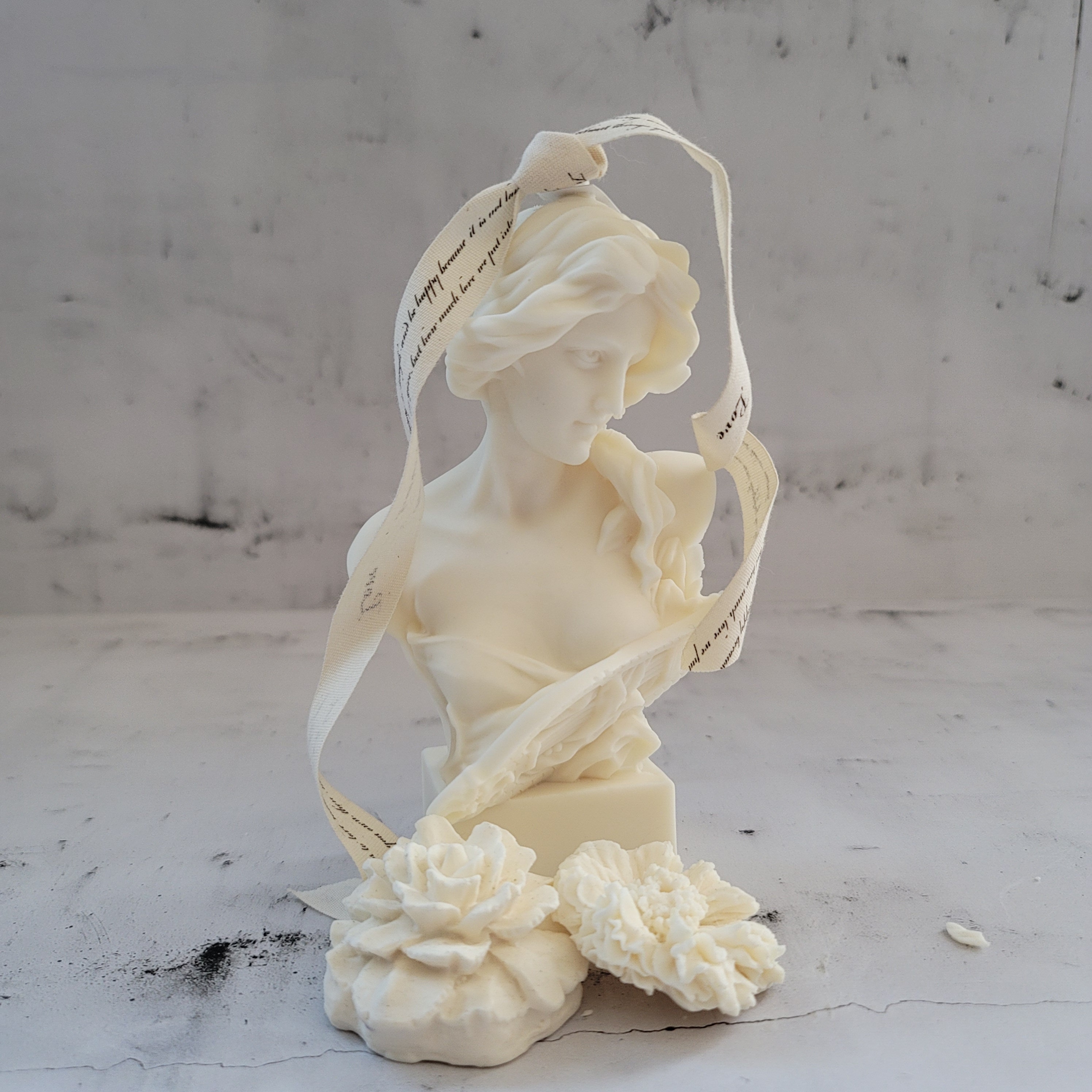 Big /Scented goddess Candle/ Sculpture Candle/Torso Candle/ Etsy