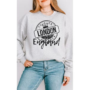 ロンドン イングランド レディース ファッション スウェットシャツ、ロケーション シャツ、エッジの効いたトラベル トップ - クルーネック スウェットシャツ、旅行者へのギフト、ワンダーラスト