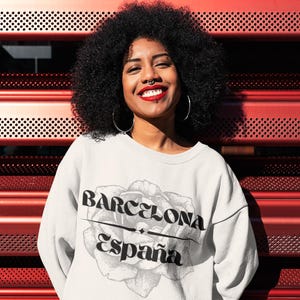 Barcelona Spain Sweatshirt, Unisex Crewneck Jumper, Espana Sweatshirt, Spanish Traveler Gift, Barcelona Trip Souvenir, Wanderlust Sweatshirt