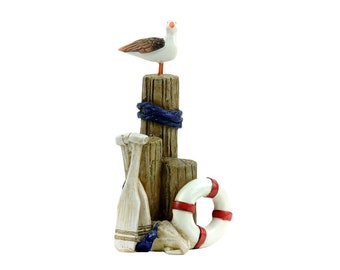 Escena náutica de madera flotante de jardín de hadas en miniatura con gaviota
