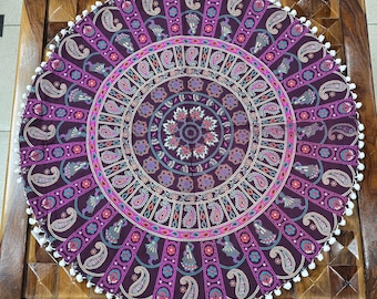 Cotton Mandala Tablecloth: Bohemian Floral Paisley Print with Tassels