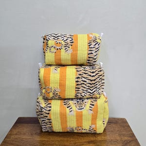 Tiger print pouch , Cotton pouch , Toiletry pouch, Boho vibe, Printed cotton pouch, Makeup kit pouch, Quilted pouch