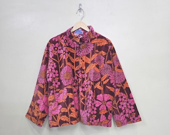 Retro Floral Print Velvet Jacket: Vibrant Pink & Orange Statement Outerwear
