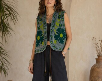 Forest Bloom Velvet bestickte Weste - Handgefertigte florale Boho-Weste