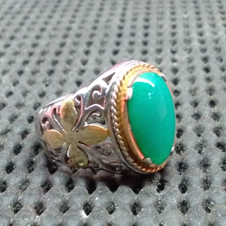 Gorgeous Gem Silica Chrysocolla Set on Silver Ring Blue Tosca Color