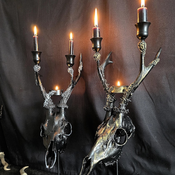 Bougeoir noir tête de mort chevreuil : décoration d'autel gothique, accent personnalisé