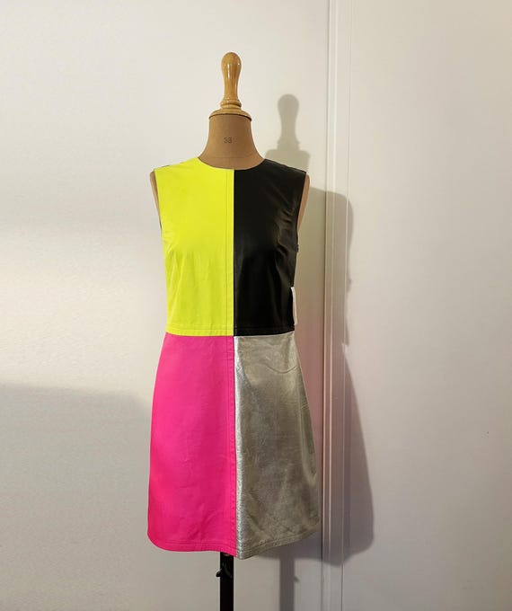 agns B. Vintage Leather Dress Size M (France 38), Straight Dress in Leather and Neon Color-Block, Black and Silver