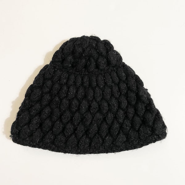 Bonnet noir en laine tricoté main, vintage des années 70s