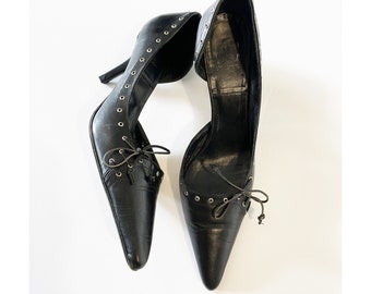 RODOLPHE MENUDIER pumps in black leather with pointed toes, vintage pumps size 38 (US 7)