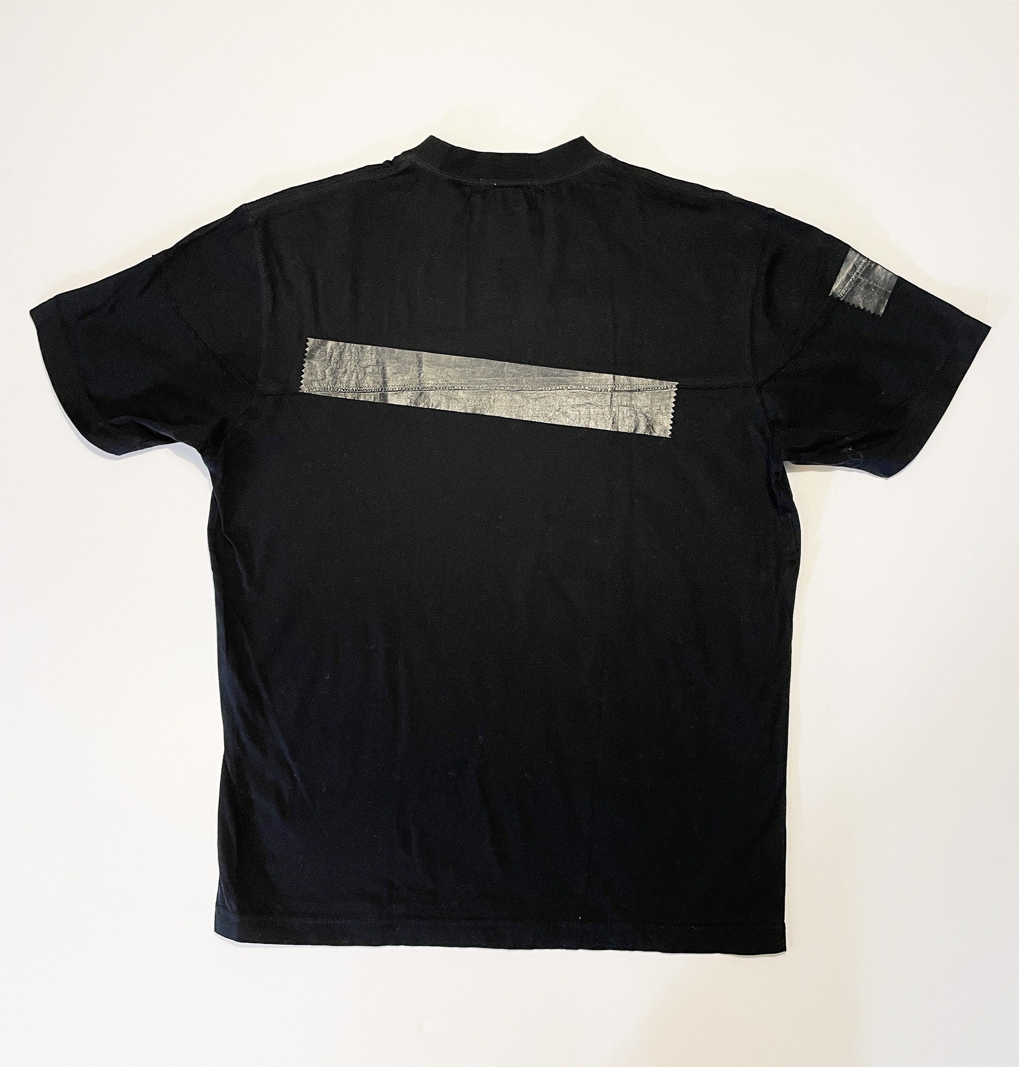 ISSEY MIYAKE MEN Vintage Black Graphic T-shirt 90s Made in