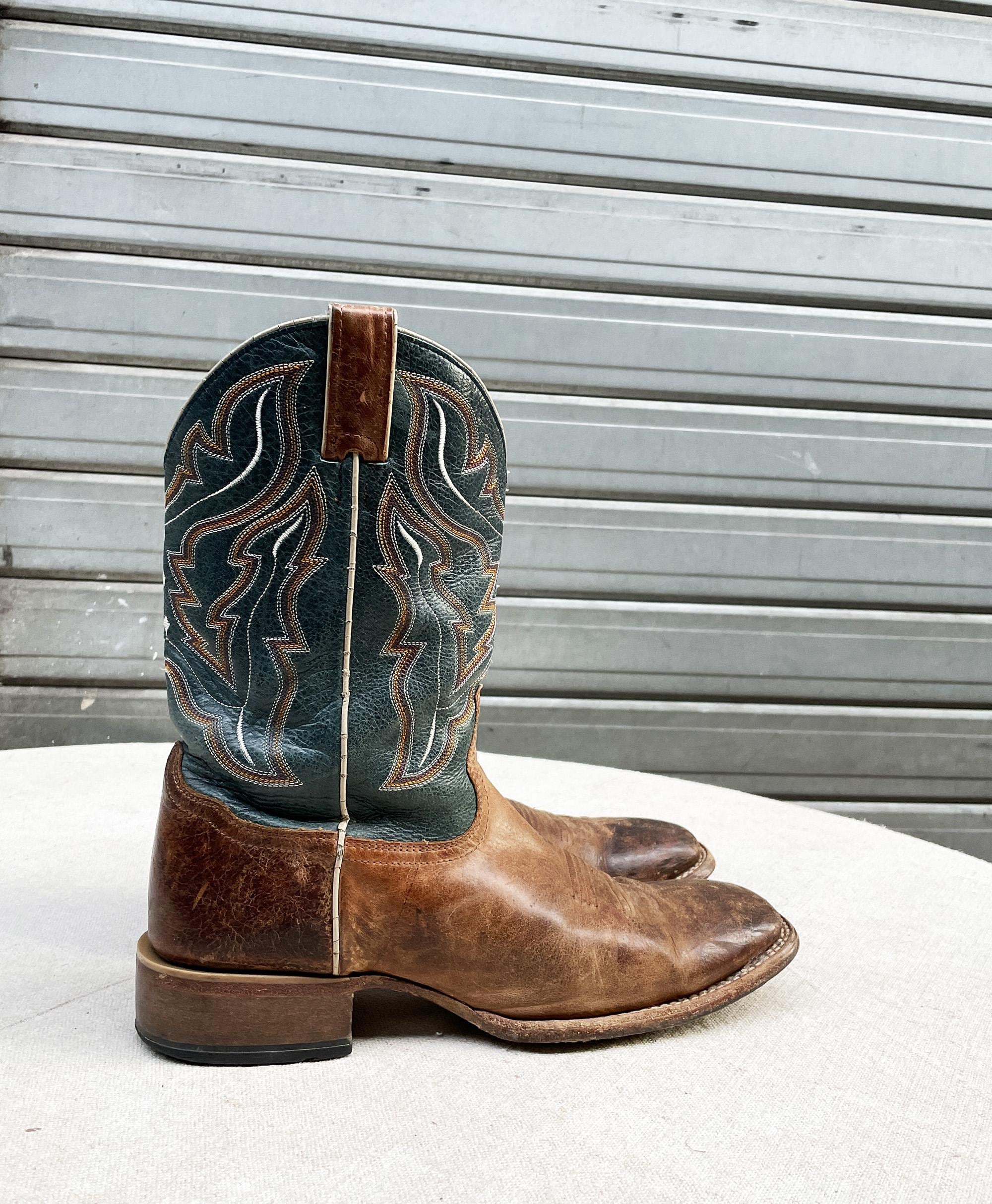 CODY JAMES メキシコ製カウボーイブーツ / ブラウンとブルーのレザーを