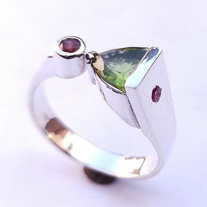 925 Sterling Silver Handmade Ring With Natural Peridot with Garnet and Ruby Faceted Gemstone,Triangle Shape Gemstone,925 Silver Jewelry