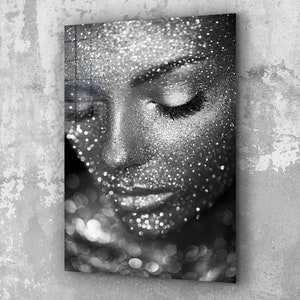 Wandkunst aus gehärtetem Glas: Glamour Frau Porträt, Vivid Decor