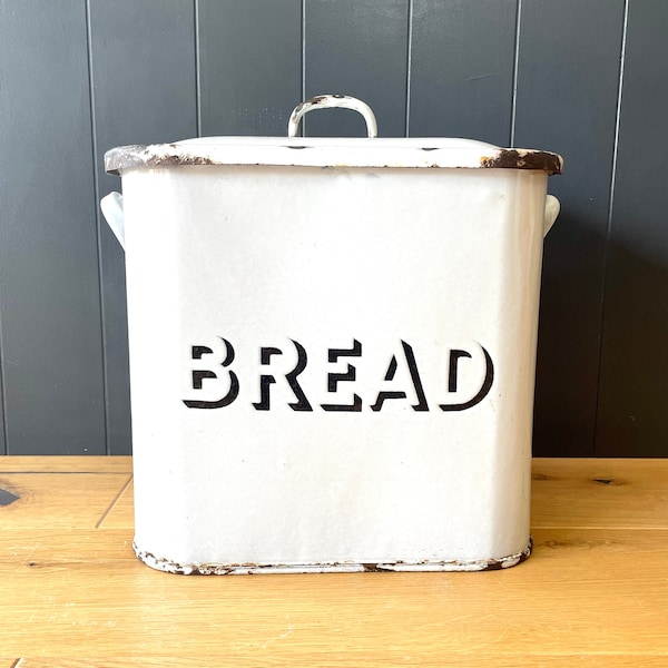 Vintage Enamel Bread Bin, White and Black enamel bread bin, Great condition vintage enamel bread bin, Country kitchen, vintage kitchen