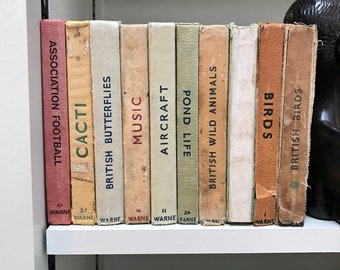 Vintage Observer's Books, Early versions, Published by Frederick Warne & Co 1940s-1970s.