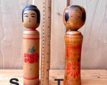 Vintage Japanese Kokeshi dolls, Japanese wooden Kokeshi dolls