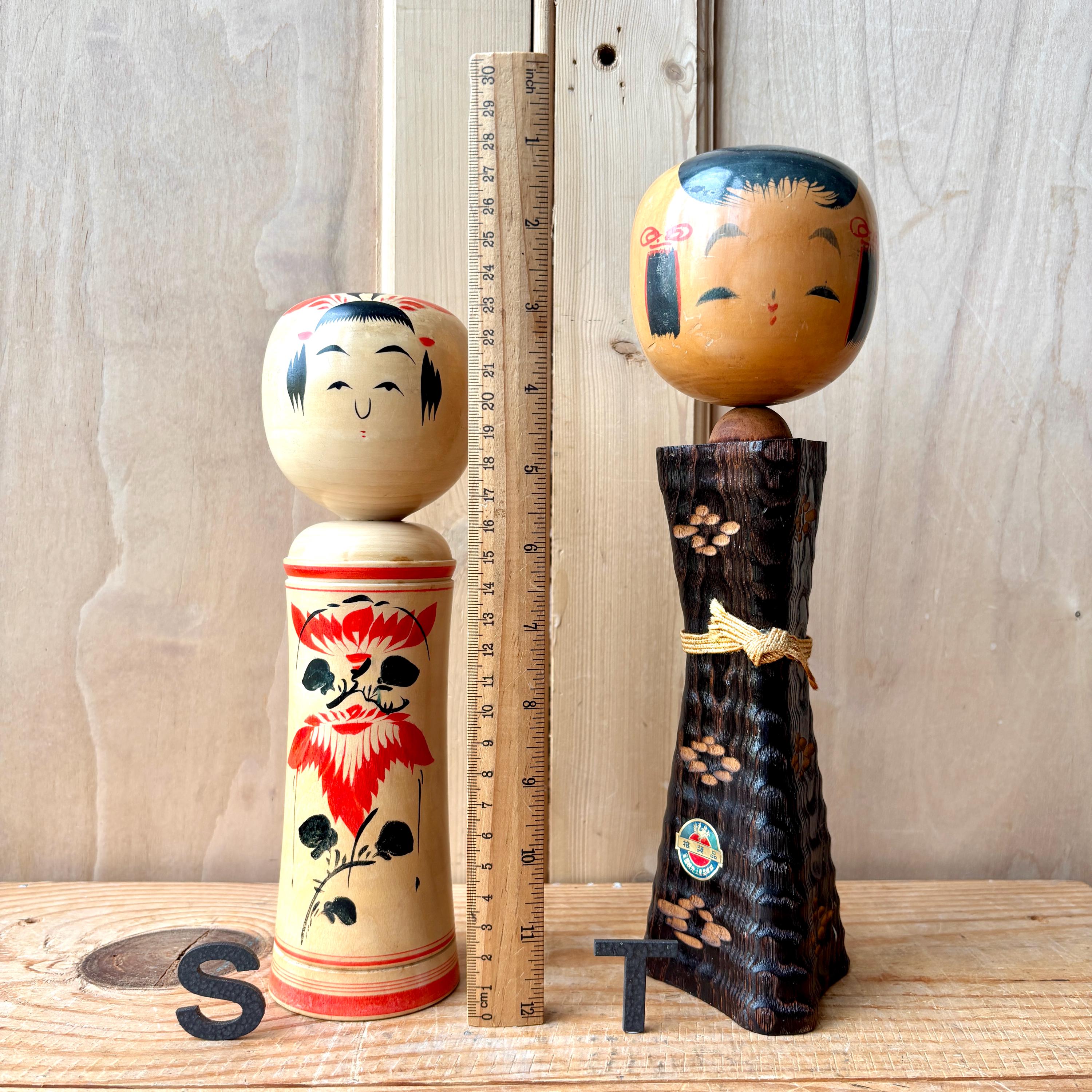 Vintage Japanese Kokeshi dolls, Japanese wooden Kokeshi dolls