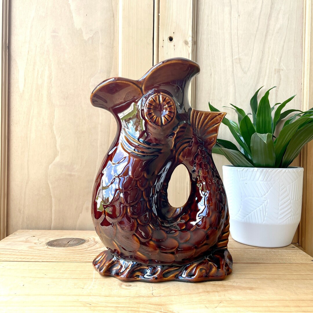 Vintage Gurgle Jug, Large Arthur Wood Gluggle Jug, Fish Jug, Seaside