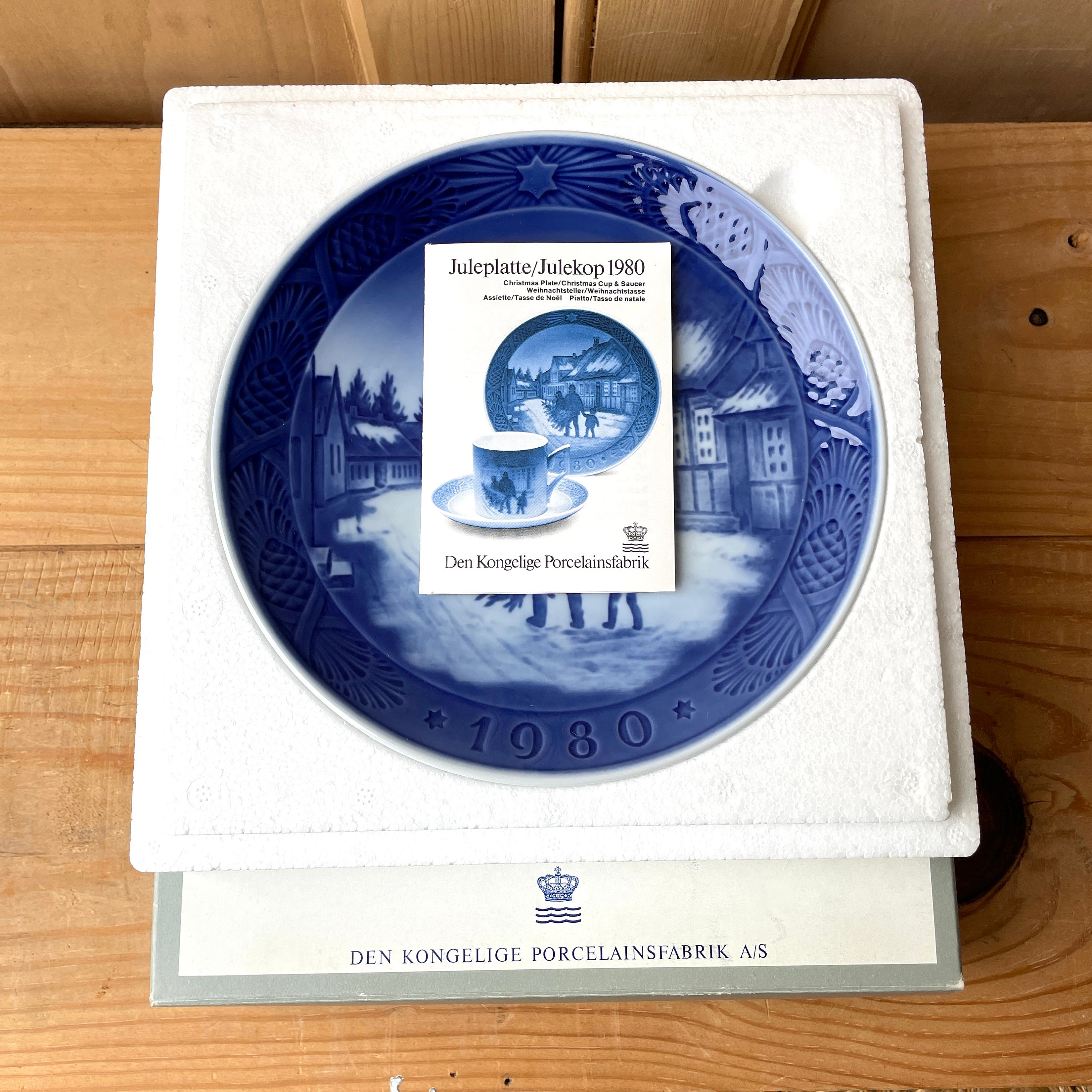 図録　ロイヤルコペンハーゲン CHRISMAS PLATESコレクション 洋書 図録 ロイヤルコペンハーゲン CHRISMAS PLATESコレクション 洋書