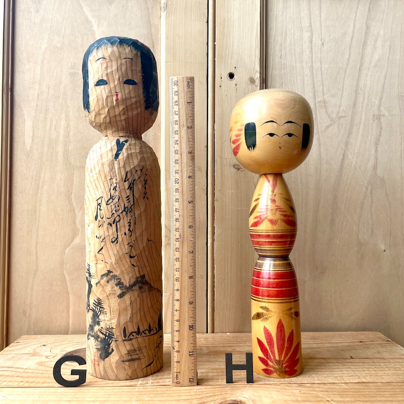 Vintage Japanese Kokeshi dolls, Japanese wooden Kokeshi dolls, Original Japanese wooden dolls, vintage far east decor, Large Kokeshi dolls. image 5