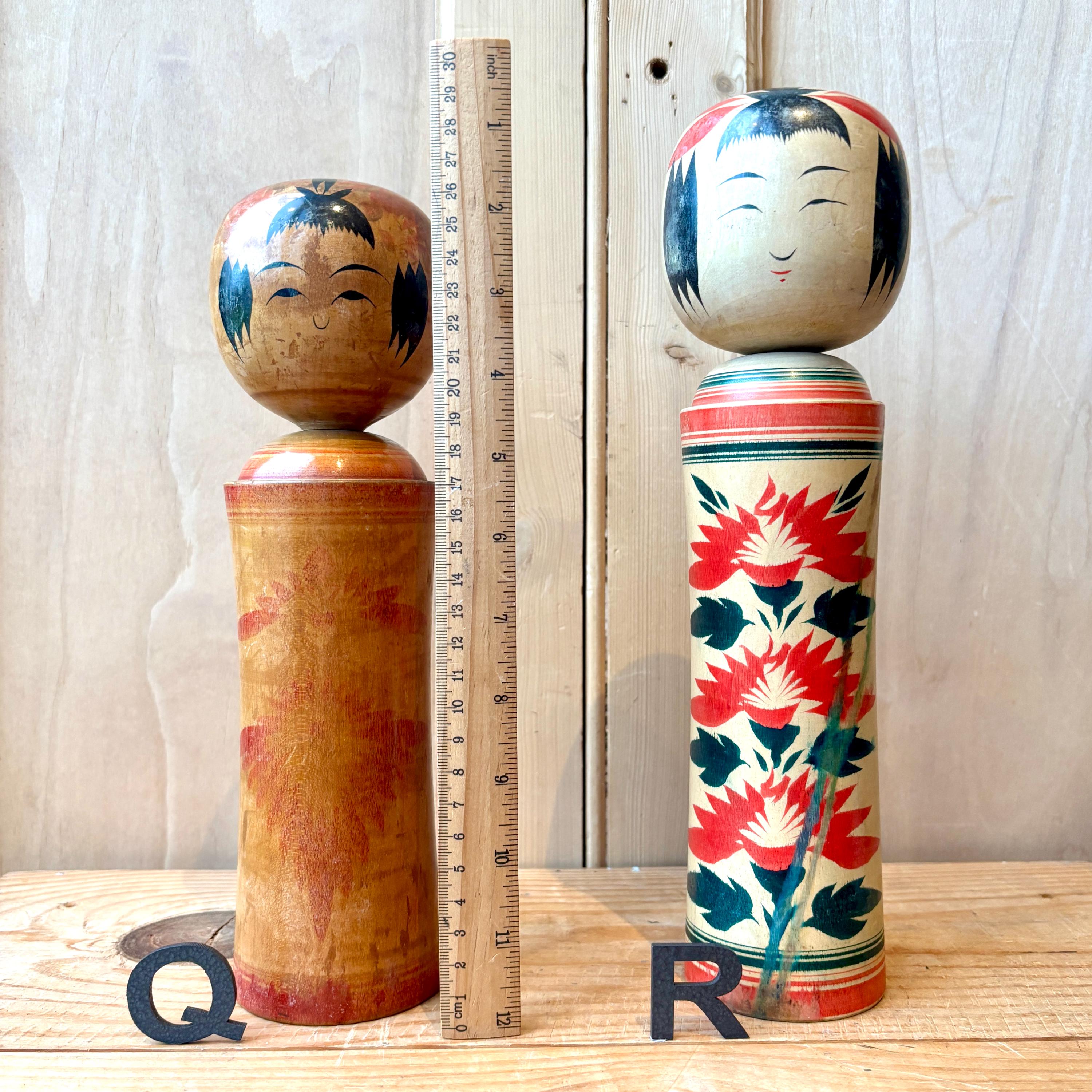 Vintage Japanese Kokeshi dolls, Japanese wooden Kokeshi dolls, Original Japanese wooden dolls, vintage far east decor, Large Kokeshi dolls. - Etsy 日本 Vintage Japanese Kokeshi dolls, Japanese wooden Kokeshi dolls, Original Japanese wooden dolls, vintage far east decor, Large Kokeshi dolls. - Etsy 日本