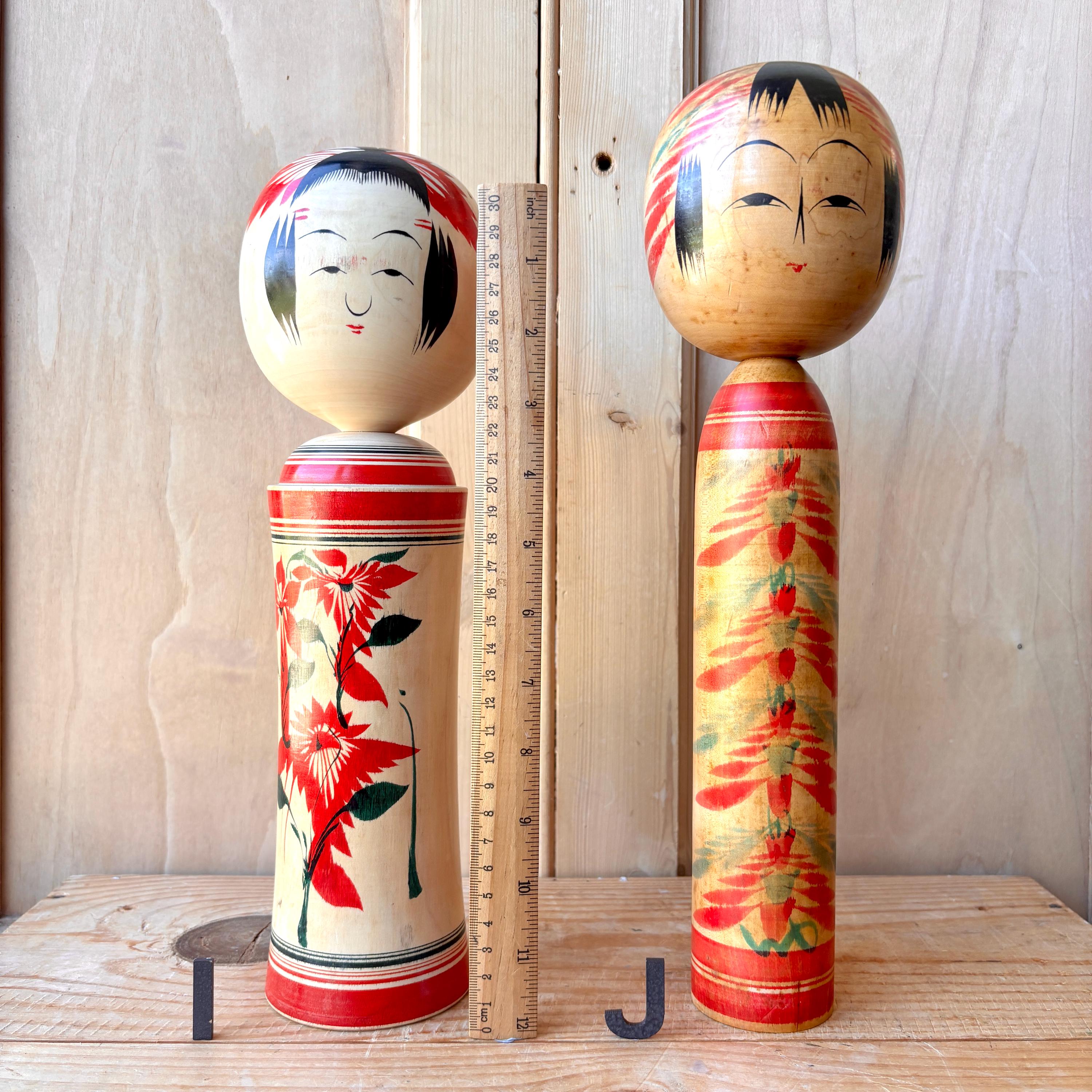 Vintage Japanese Kokeshi dolls, Japanese wooden Kokeshi
