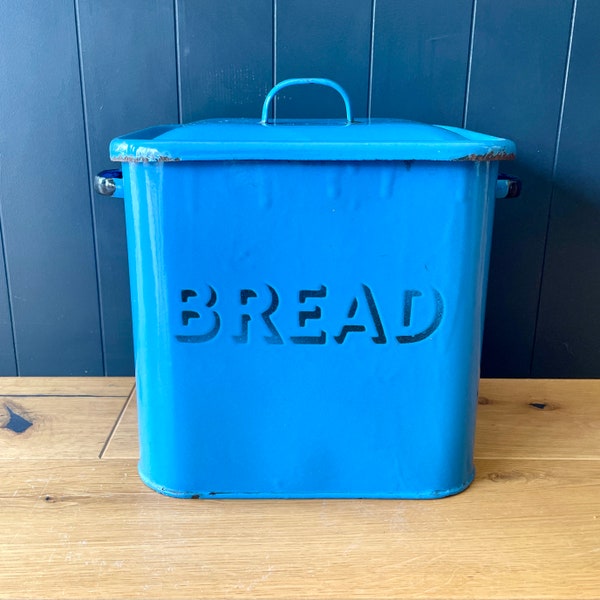 Vintage Enamel Bread Bin, Blue and Black enamel bread bin, Great condition vintage enamel bread bin, Country kitchen, vintage kitchen