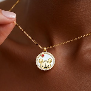 Collana Winnie the Pooh in oro 18 carati, collana Winnie the Pooh in argento sterling, collana Teddy, collana Orsetto delicato, ciondolo di perla
