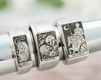 Tarot Card Signet Ring for Men, Gothic Engraved Ring, Mystical Fortune Symbol Jewelry, Occult Gift for Him