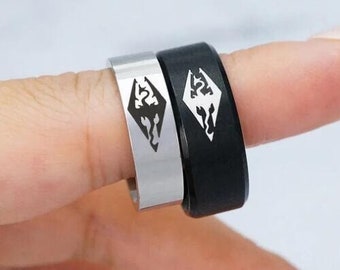Skyrim drakringar, parringar, The Elder Scrolls V: Skyrim inspirerade smycken, specialgraverade ringar, videospelspresent till vän