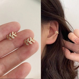 Leaf Ear Cuffs - Ear Cuff No Piercing - Gold Ear Cuffs - Ear Cuff Non Pierced - Ear Crawler Earrings - Conch Piercing - Fake Piercings