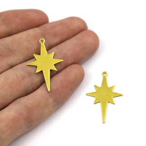 0.80x20x31 mm Raw Brass Pole Star Charm, Hallazgos de Pole Star, Hallazgos de forma de estrella de poste, Amuletos de forma de estrella de poste, Hallazgos de latón crudo, Colgante