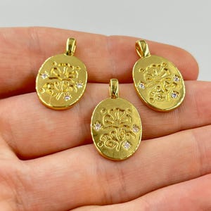 24k Shiny Gold Plated  Zircon Flower Charm, Zircon Pendant, Micro Pave Zircon Charm, Necklace Charm, Jewelry Making Accessories