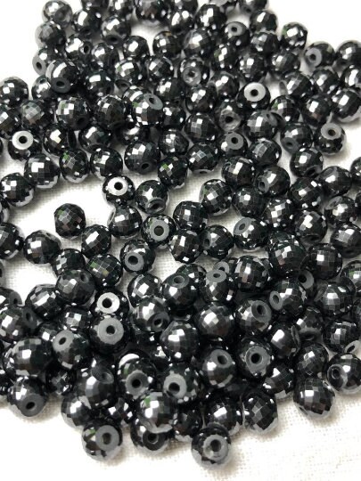 Black pearls,pearl beads,strand of pearls,craft supplies,pearls for  crafts,craft pearls,string of beads,beads on a string,beads trim,196