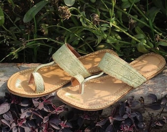 kolhapuri shoes for ladies