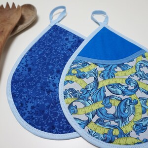 1 pair of potholders, beautiful drop shape, handmade, motif - tape measure