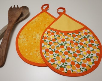 1 pair of potholders, beautiful drop shape, handmade, motif - oranges