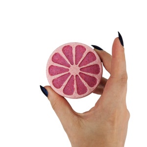 Grapefruit Bath Bomb image 2
