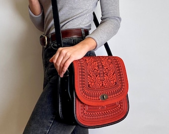 Crossbody purse for women and men Messenger handmade handbag leather tote Everyday red purse unique Over shoulder bag 3rd anniversary gift