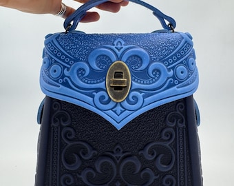Variant Navy Blue Leather Amelie Ruck Convertible Backpack  display picture 1