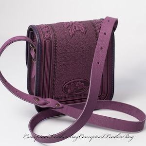 Purple leather bag Shoulder/crossbody leather bag Tooled leather handbag Handmade leather bag Woman leather tote bag Embossed leather bag