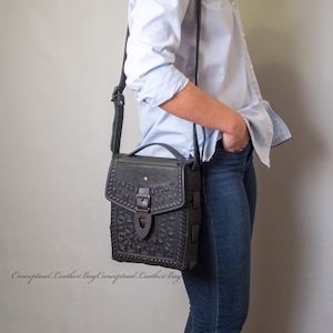 Black leather handbag Crossbody leather bag Shoulder handbag Bag for a tablet size Black messenger bag Tool leather bag Unisex bag