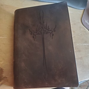 Laser Digital File for a 6x10 leather journal. Fits half of a sheet of 8.5x11 paper perfectly / Glowforge Instructions included